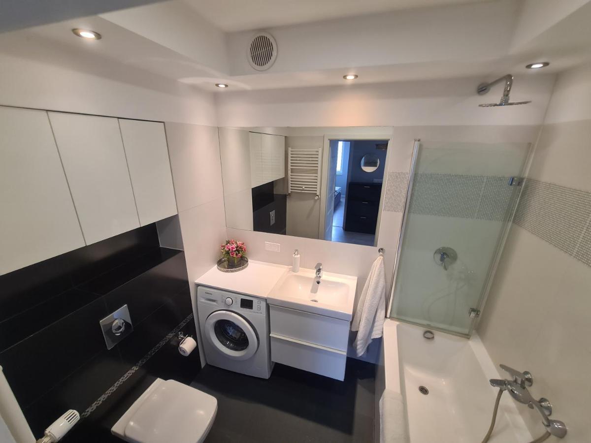 Apartament Rodzinny Z Ogrodkiem Gdansk Bagian luar foto