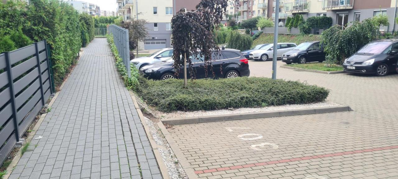 Apartament Rodzinny Z Ogrodkiem Gdansk Bagian luar foto